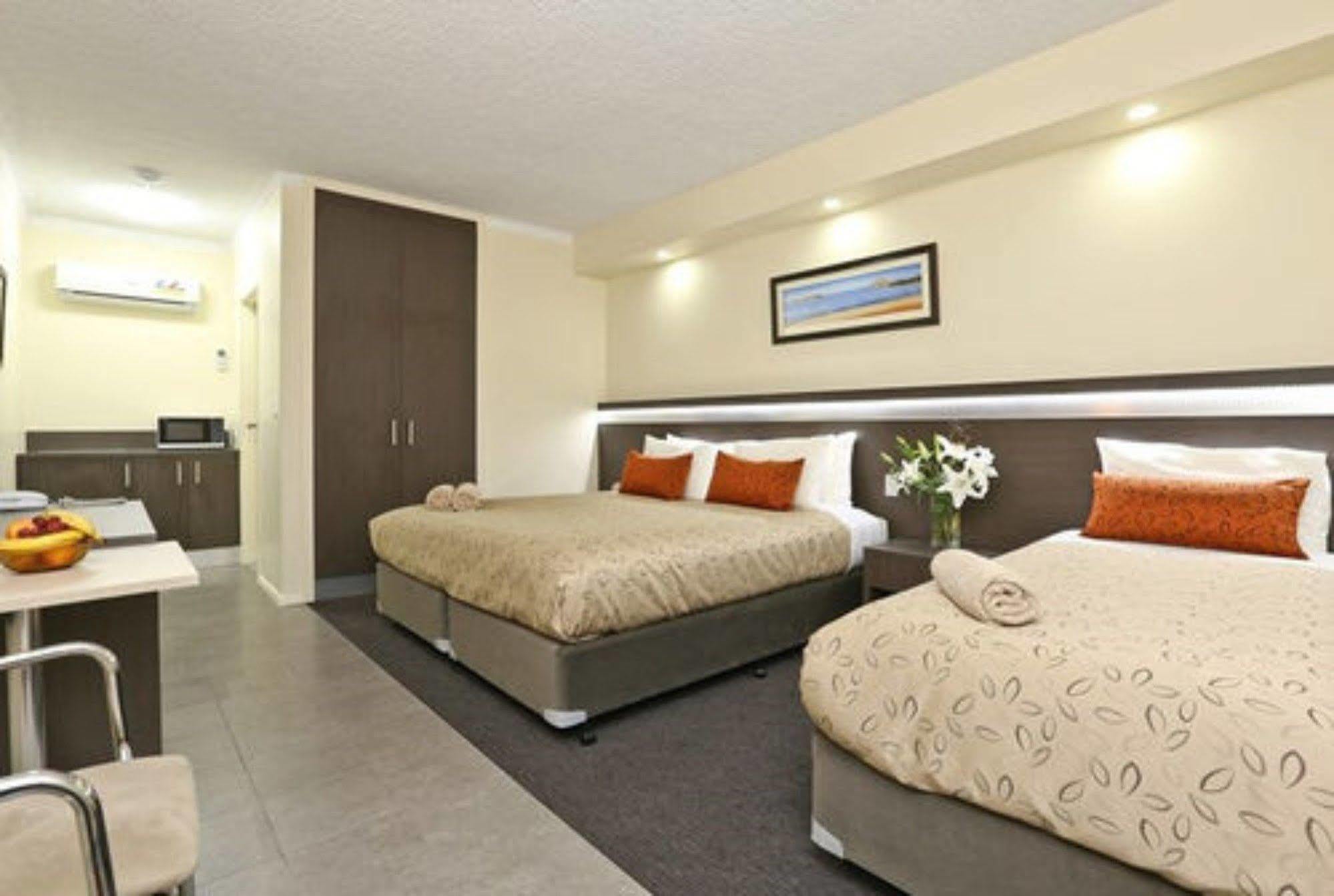 גלנלג Morphettville Motor Inn מראה חיצוני תמונה